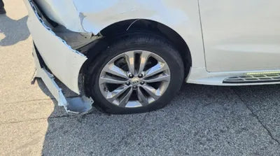 2017 Kia Carnival KNAMC81ABHS332658 VIN:KNAMC81ABHS332658