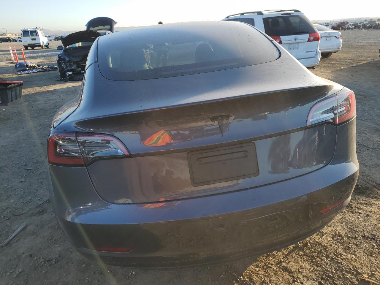 2023 TESLA MODEL 3  VIN:5YJ3E1EA8PF682806