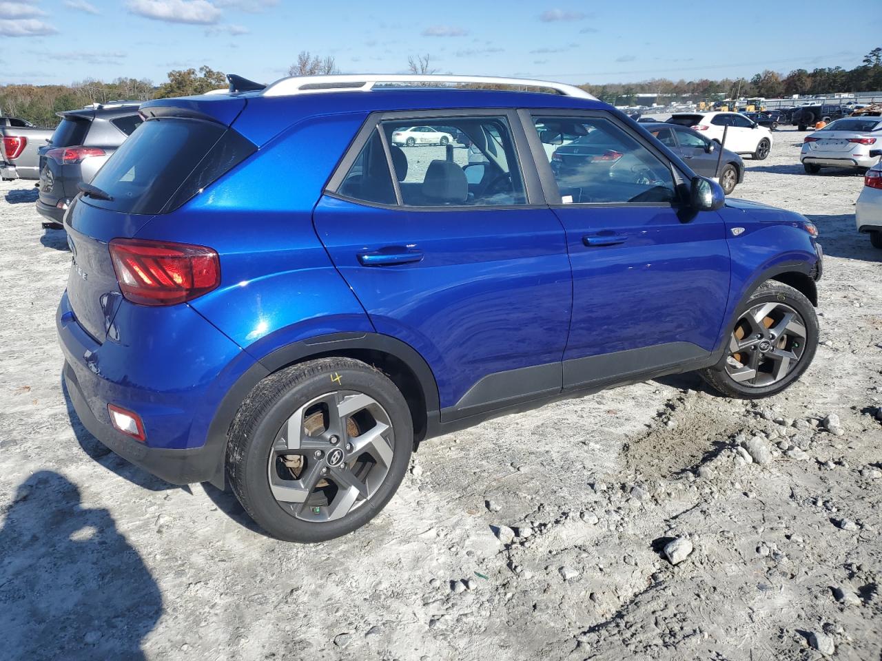 2022 HYUNDAI VENUE SEL VIN:KMHRC8A34NU143177