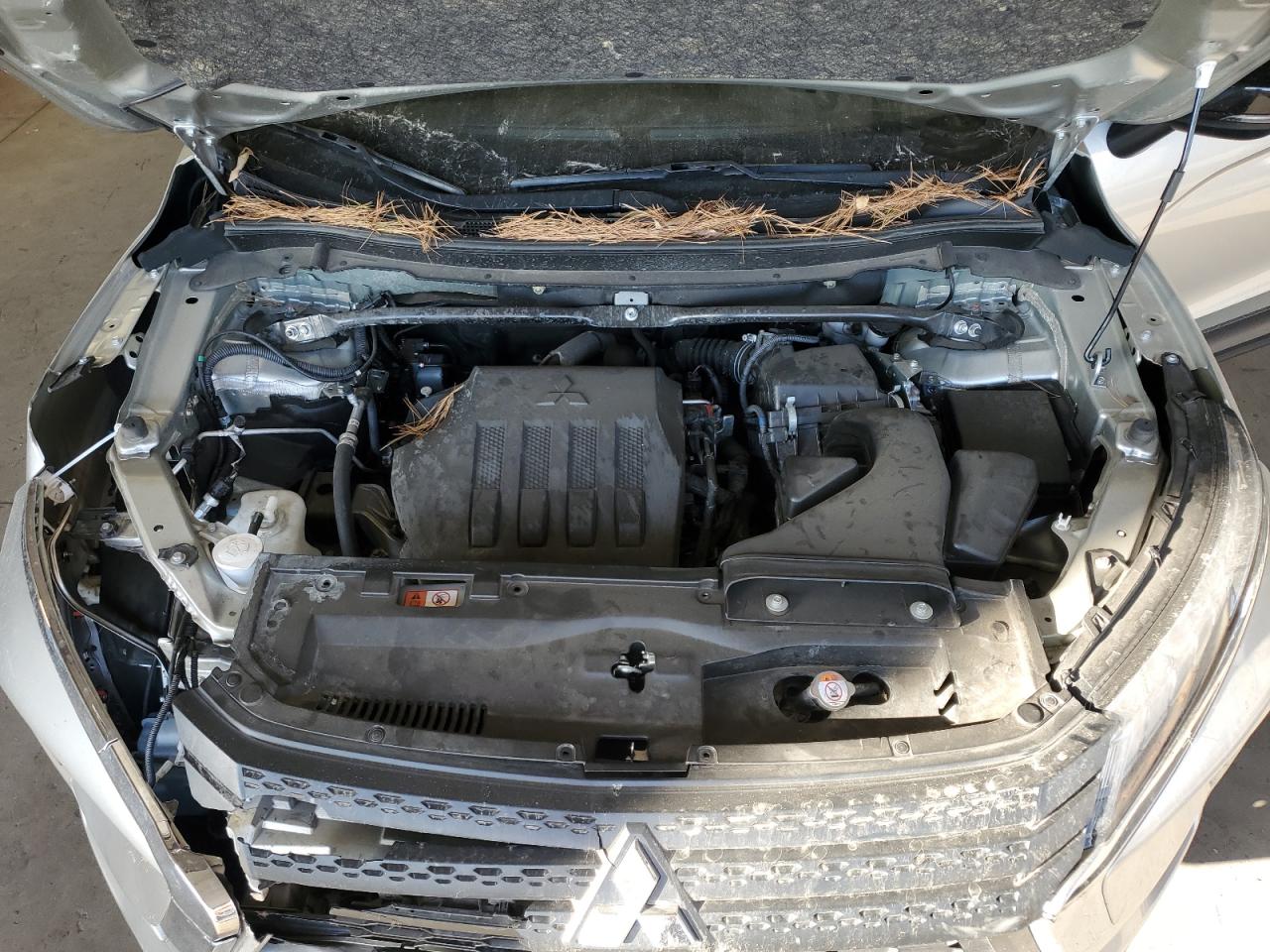 2022 MITSUBISHI ECLIPSE CROSS LE VIN:JA4ATVAA3NZ054566