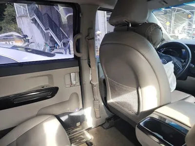 2015 Kia Carnival VIN: