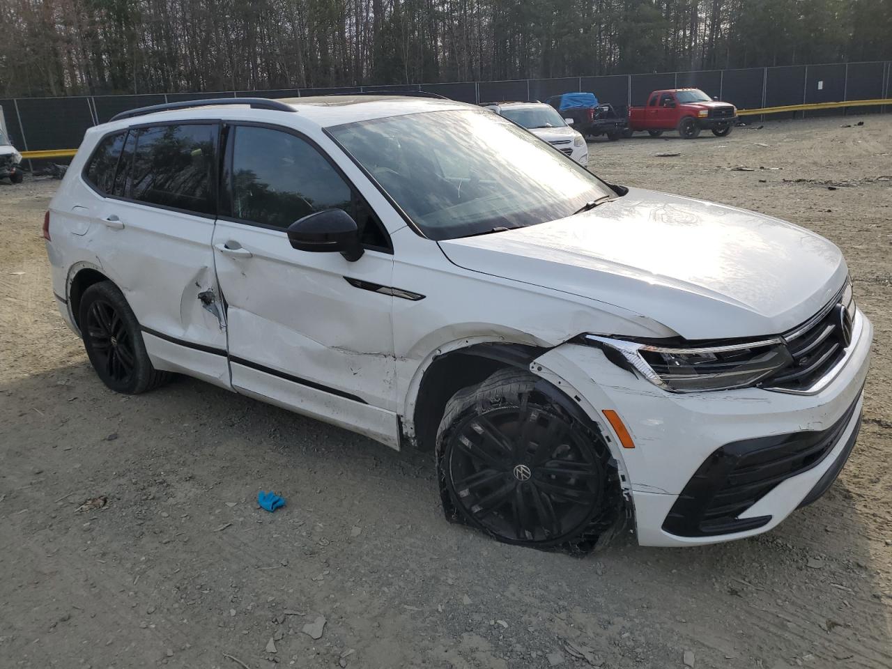 2022 VOLKSWAGEN TIGUAN SE R-LINE BLACK VIN:3VV8B7AXXNM169059