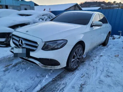 2019 Mercedes-Benz E 300 WDDZF4KB1KA619527 VIN:WDDZF4KB1KA619527