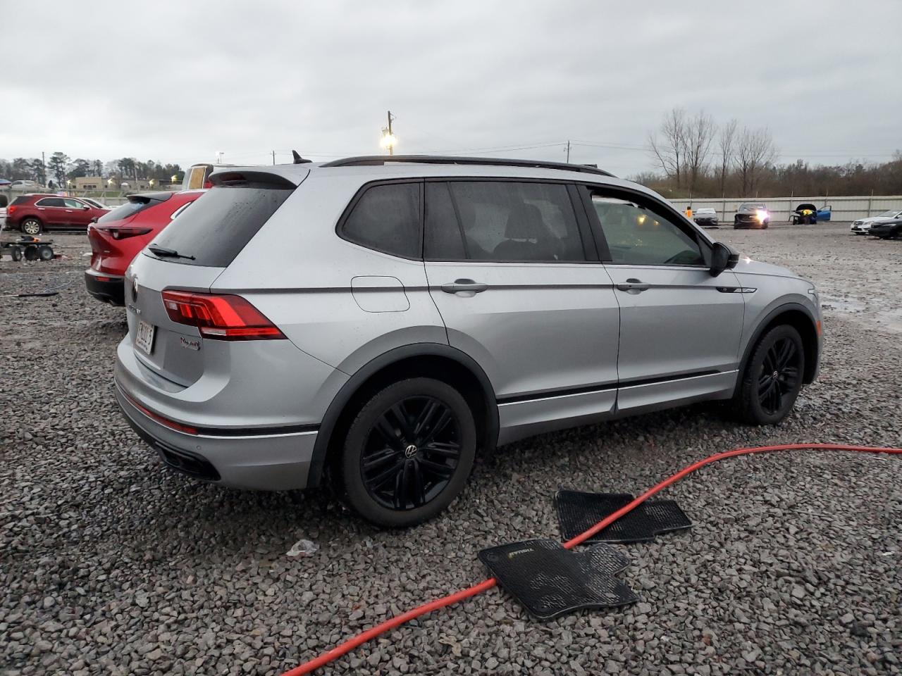 2022 VOLKSWAGEN TIGUAN SE R-LINE BLACK VIN:3VVCB7AX1NM049368