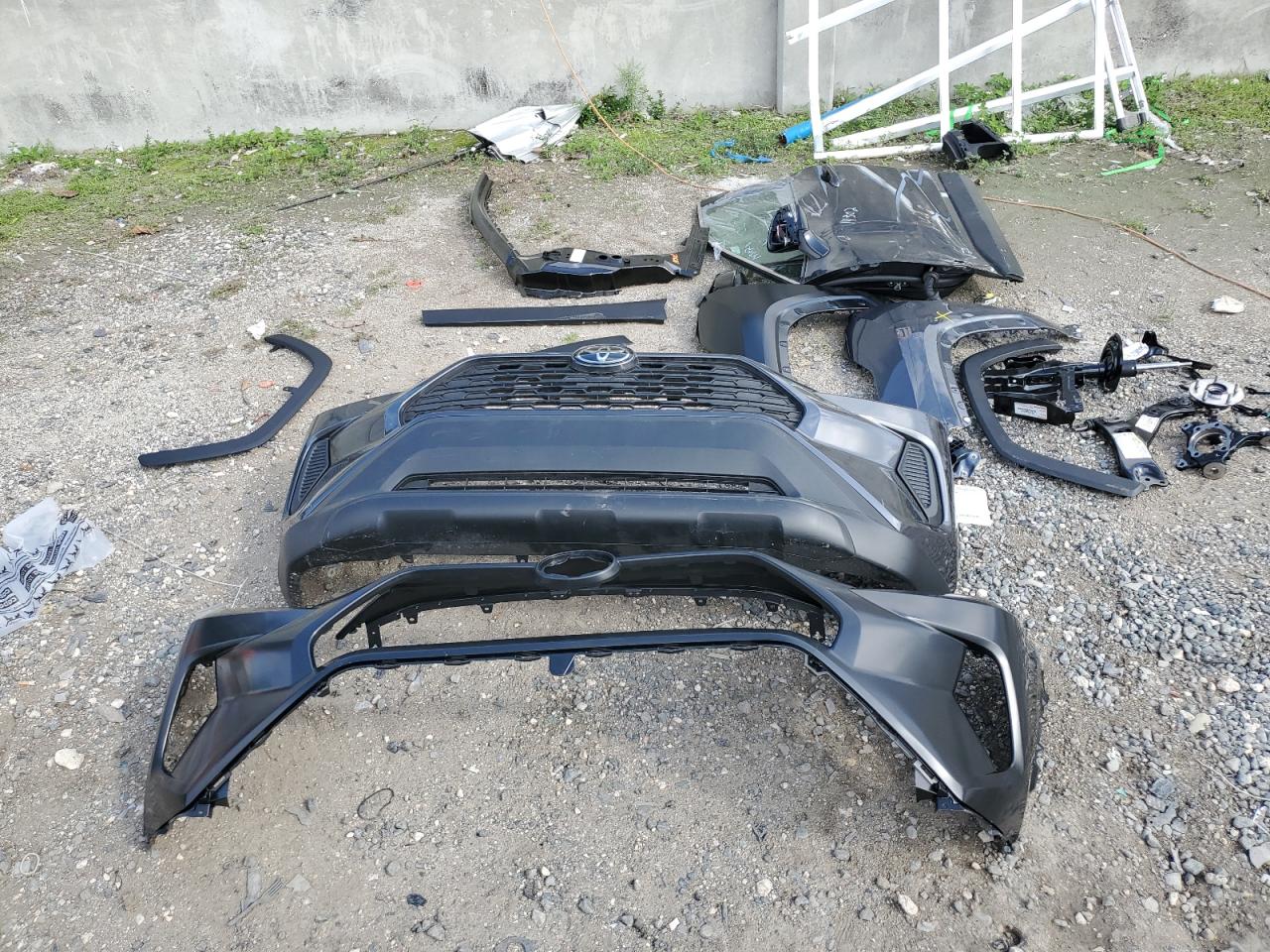 2023 TOYOTA RAV4 XLE VIN:P116757          