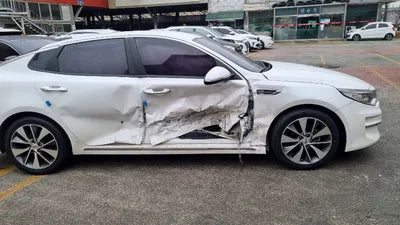 2017 Kia K5 KNAGX411BHA113993 VIN:KNAGX411BHA113993