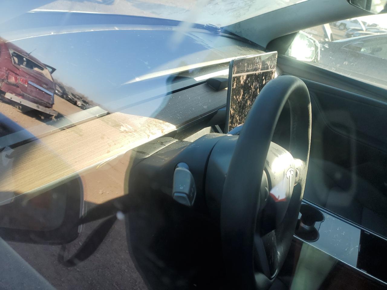 2024 TESLA MODEL Y  VIN:7SAYGDEE1RA260769
