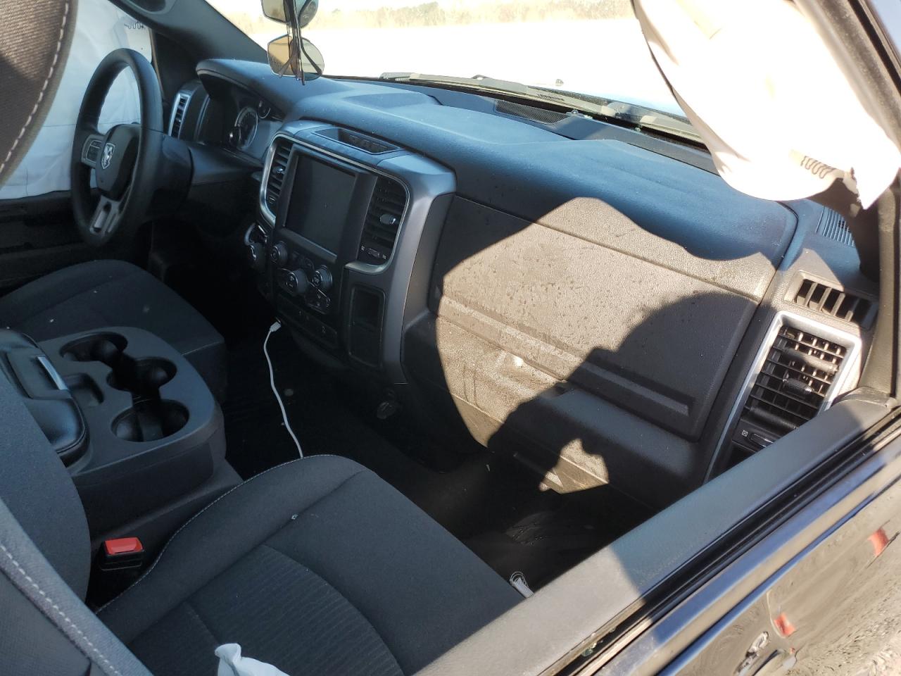 2022 RAM 1500 CLASSIC SLT VIN:1C6RR7GG7NS156550