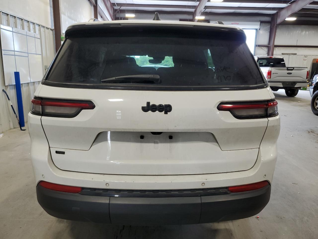 2022 JEEP GRAND CHEROKEE L LAREDO VIN:1C4RJJAG5N8577492