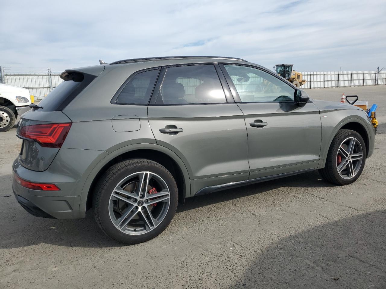 2024 AUDI Q5 E PREMIUM PLUS 55 VIN:WA1E2AFY3R2073149