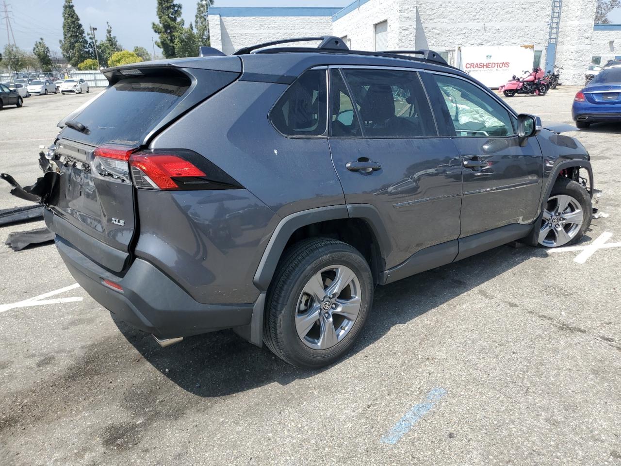 2022 TOYOTA RAV4 XLE VIN:2T3W1RFV9NC184616