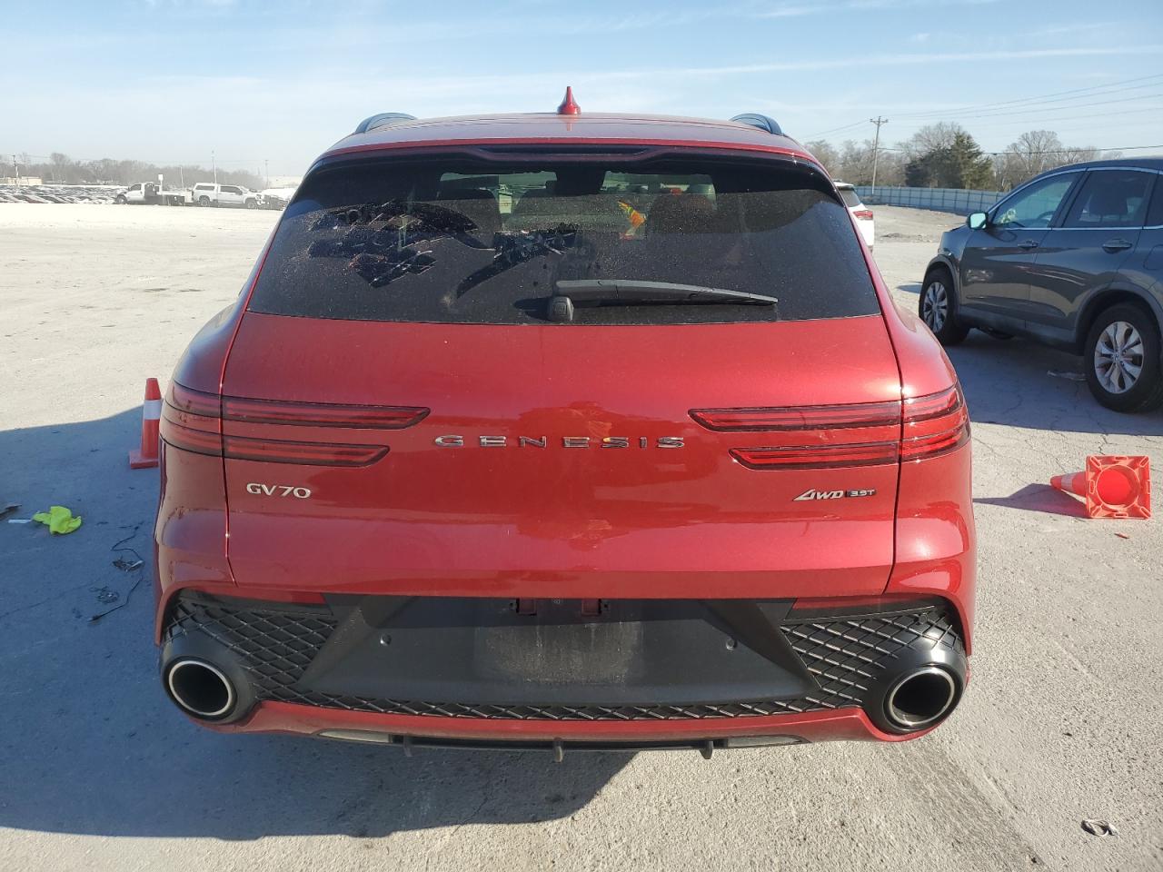 2023 GENESIS GV70 BASE VIN:KMUMCDTC1PU090894