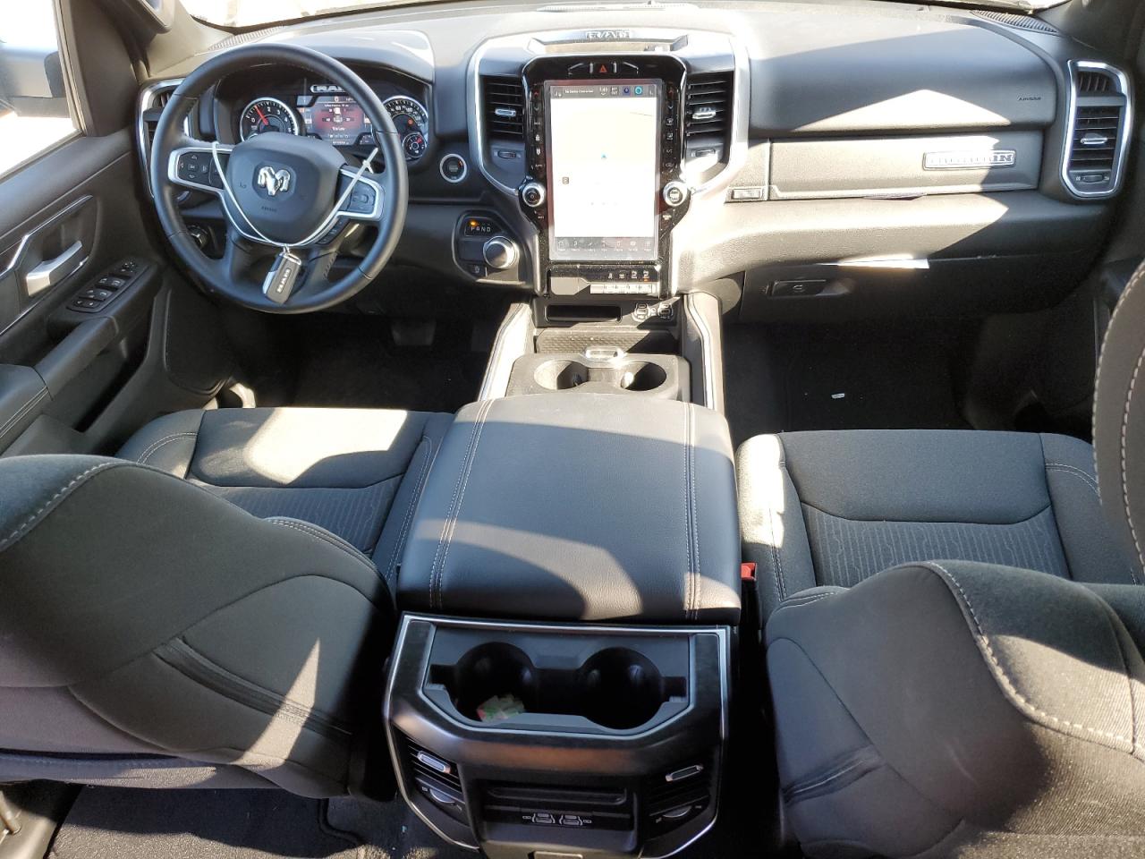 2024 RAM 1500 BIG HORN/LONE STAR VIN:1C6RREFT2RN113256