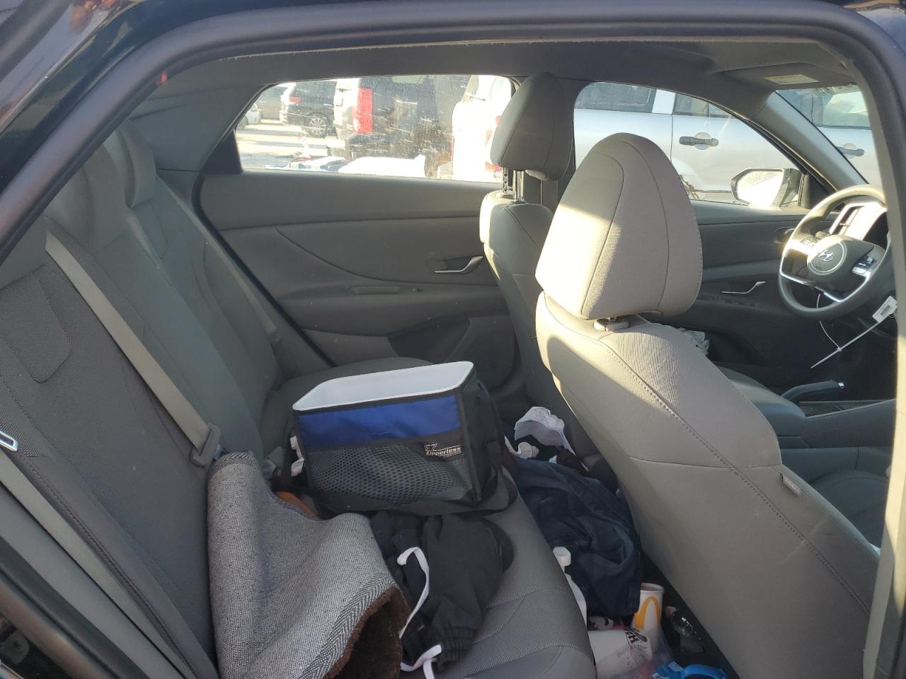 2022 HYUNDAI ELANTRA SE VIN:KMHLL4AGXNU255399