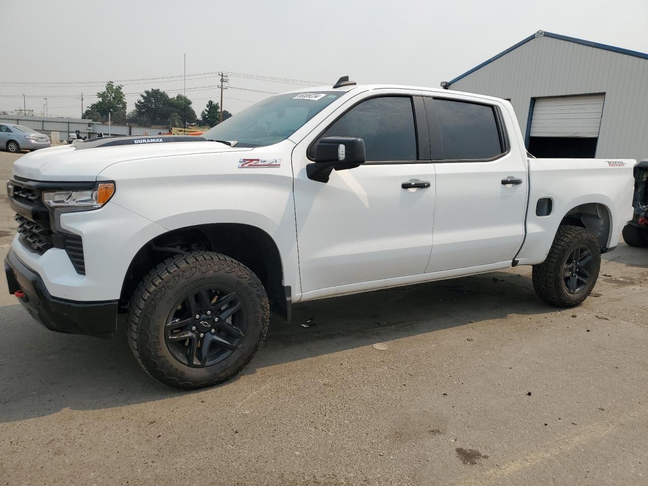 2024 CHEVROLET SILVERADO K1500 LT TRAIL BOSS VIN:3GCUDFE86RG231047