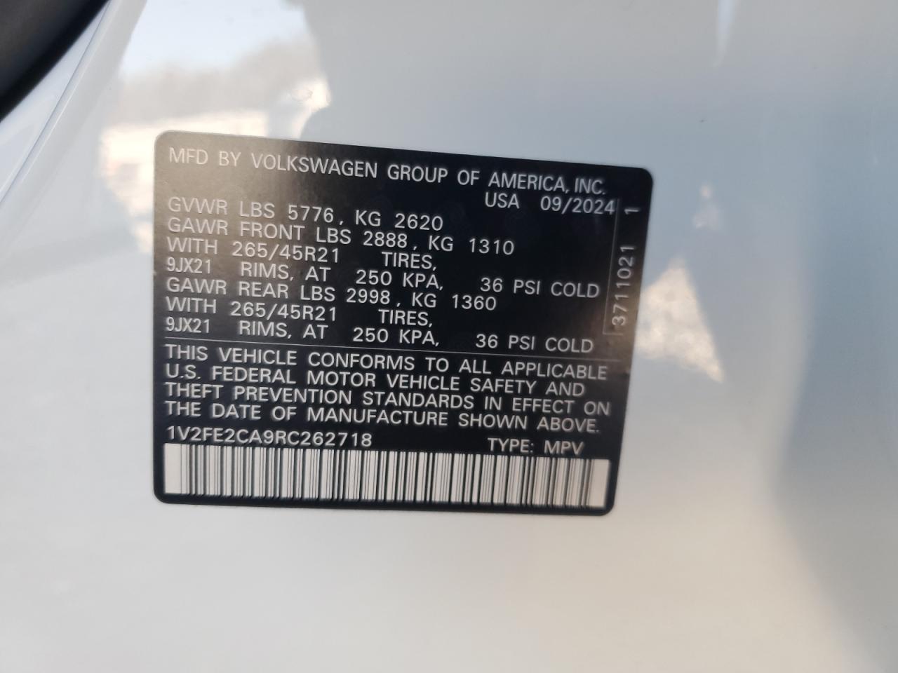 2024 VOLKSWAGEN ATLAS CROSS SPORT SEL PREMIUM R-LINE VIN:1V2FE2CA9RC262718
