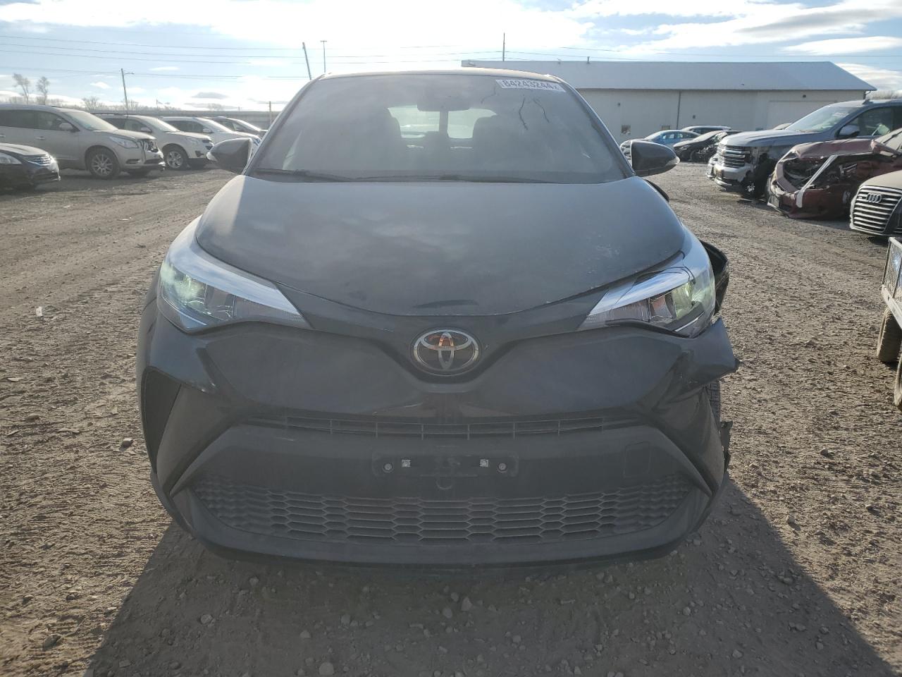 2022 TOYOTA C-HR XLE VIN:NMTKHMBX9NR141851