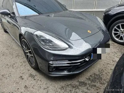 2023 Porsche Panamera VIN: