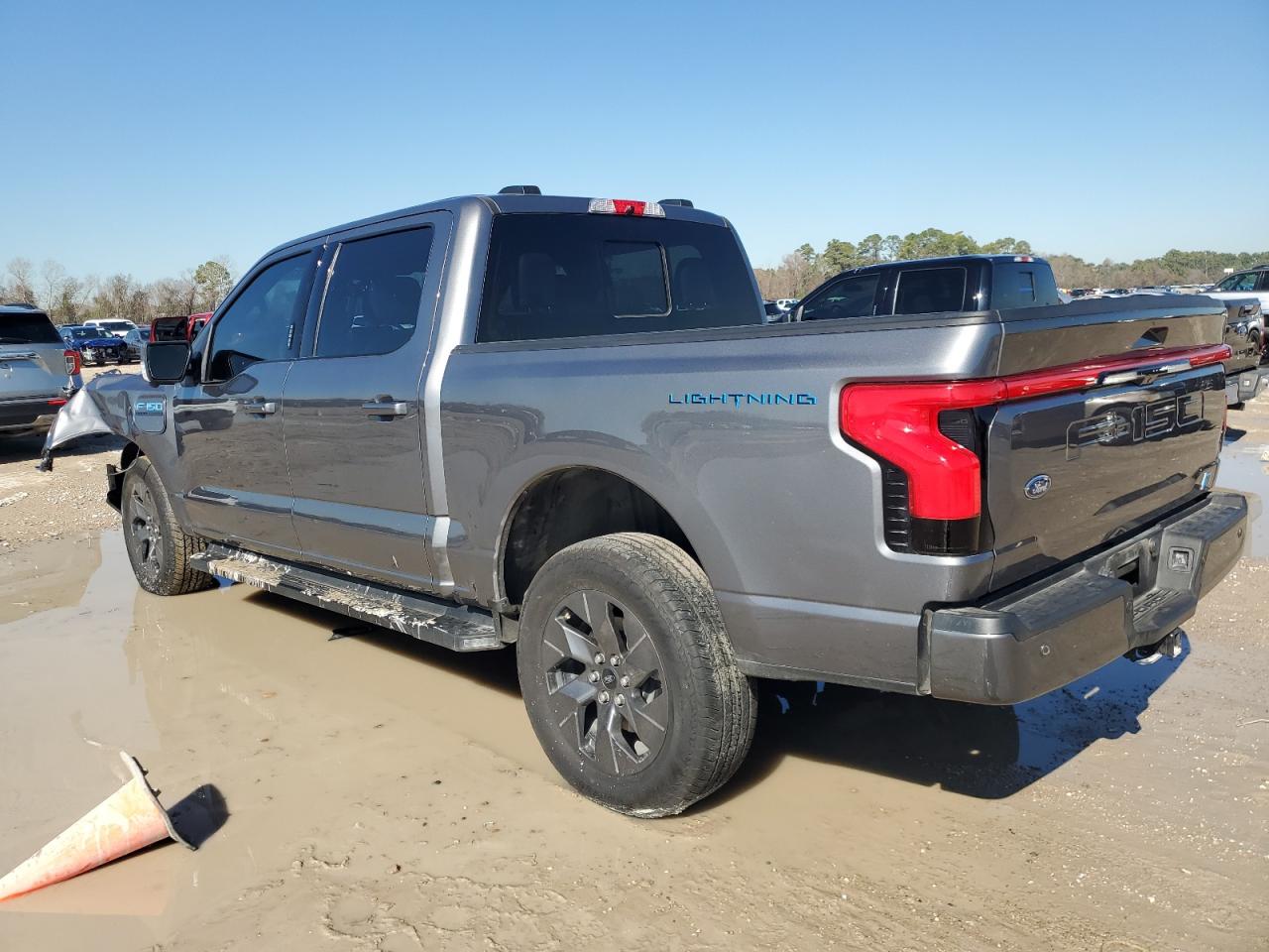 2023 FORD F150 LIGHTNING PRO VIN:1FTVW1EL0PWG56977