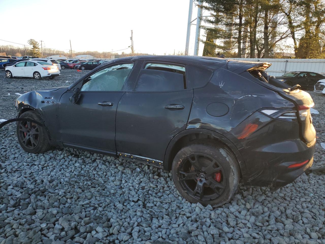 2022 MASERATI LEVANTE MODENA VIN:ZN661ZUM5NX396321