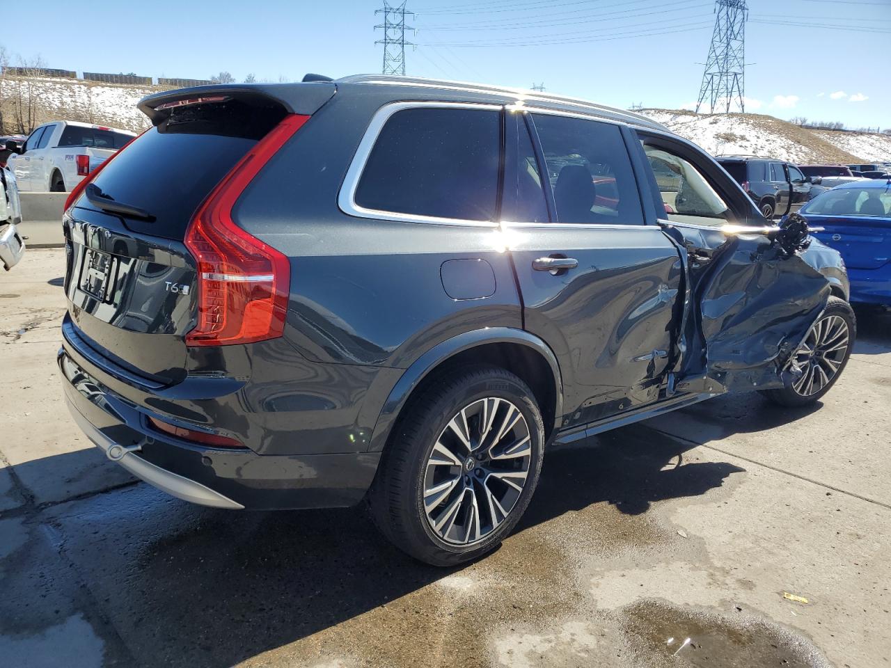 2022 VOLVO XC90 T6 MOMENTUM VIN:YV4A22PK0N1864692