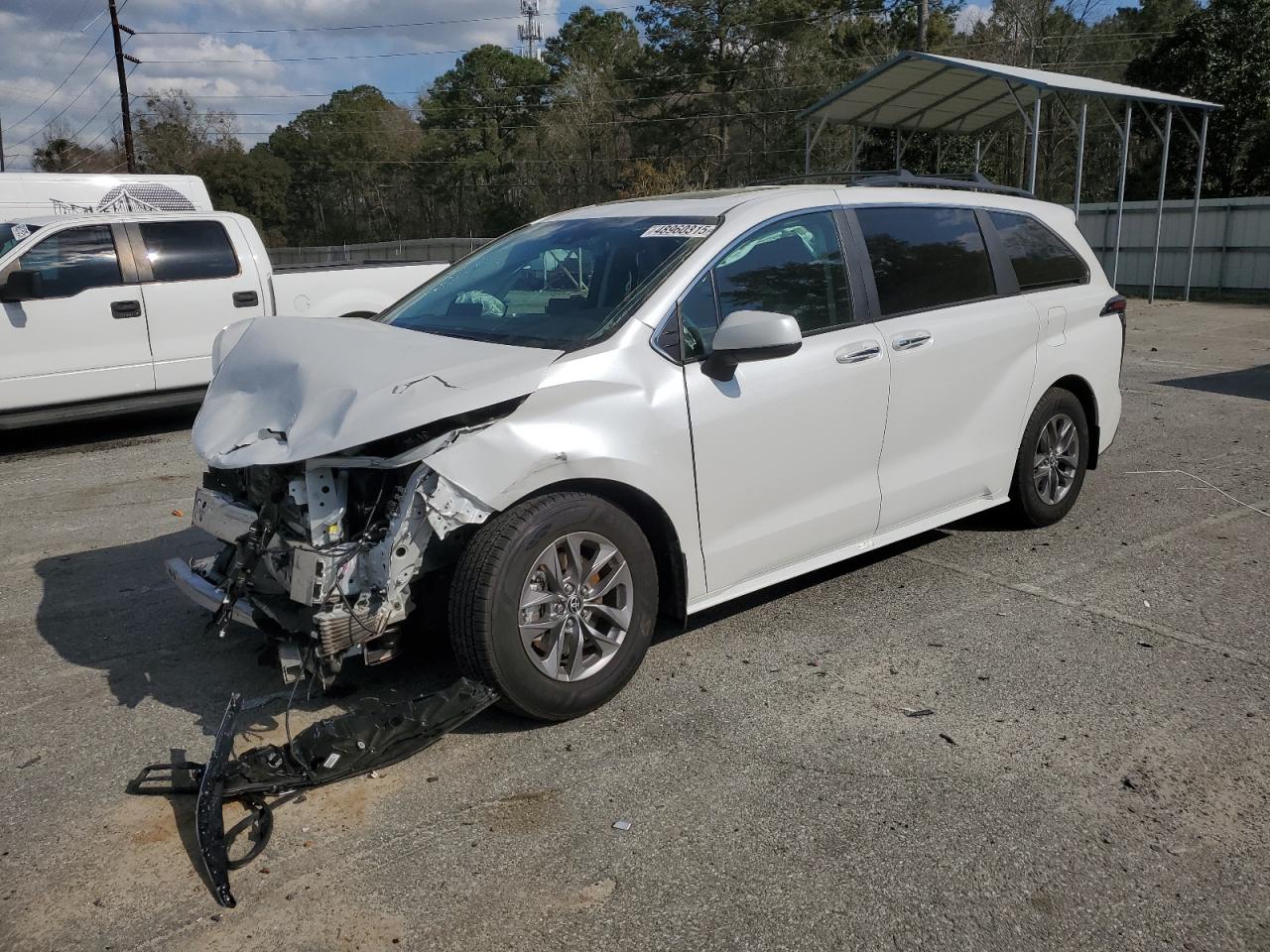 2023 TOYOTA SIENNA XLE VIN:5TDYRKEC1PS165988