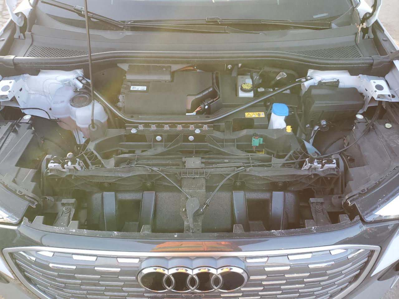 2024 AUDI Q4 E-TRON PREMIUM PLUS VIN:WA1LUBFZ2RP041862