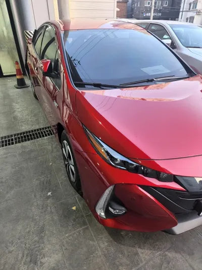 2017 Toyota Prius Prime VIN: