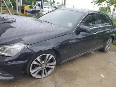 2015 Mercedes-Benz E 300 VIN: