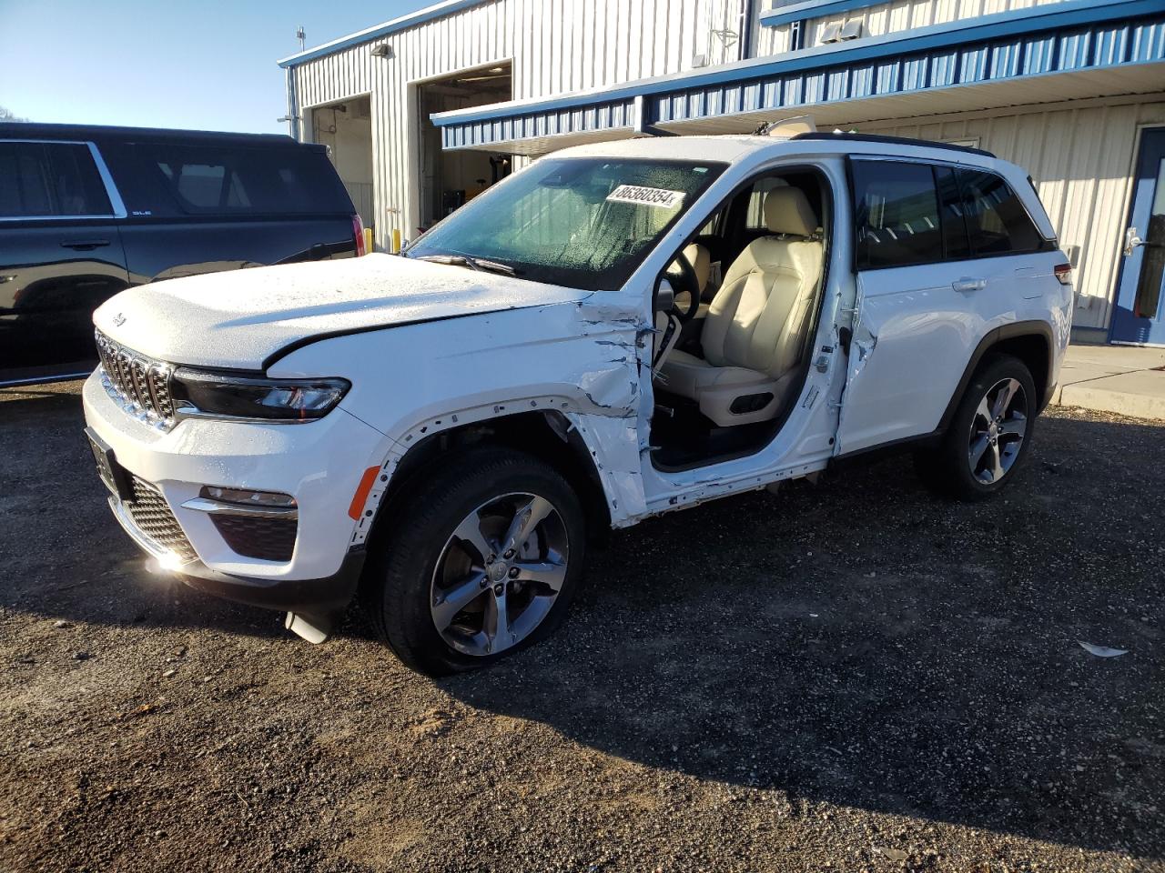 2024 JEEP GRAND CHEROKEE LIMITED VIN:1C4RJHBG4RC143381