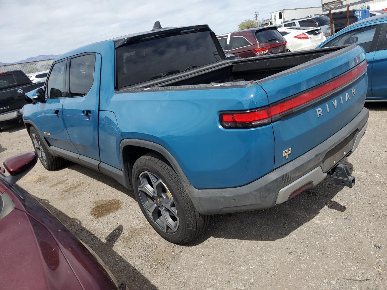 2022 RIVIAN R1T ADVENTURE VIN:7FCTGAAA6NN006105