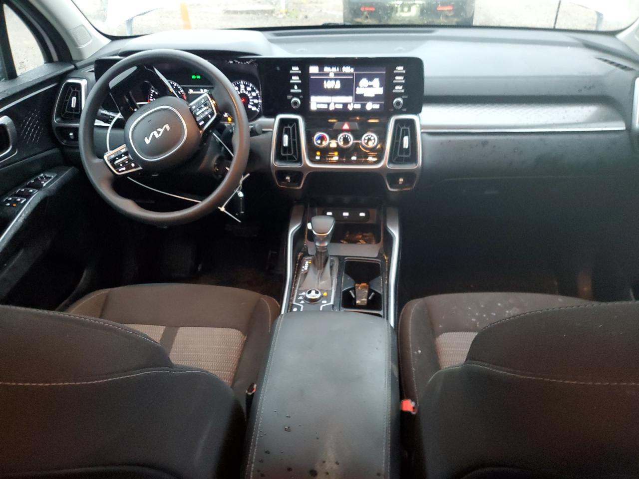 2022 KIA SORENTO LX VIN:5XYRGDLC5NG162255