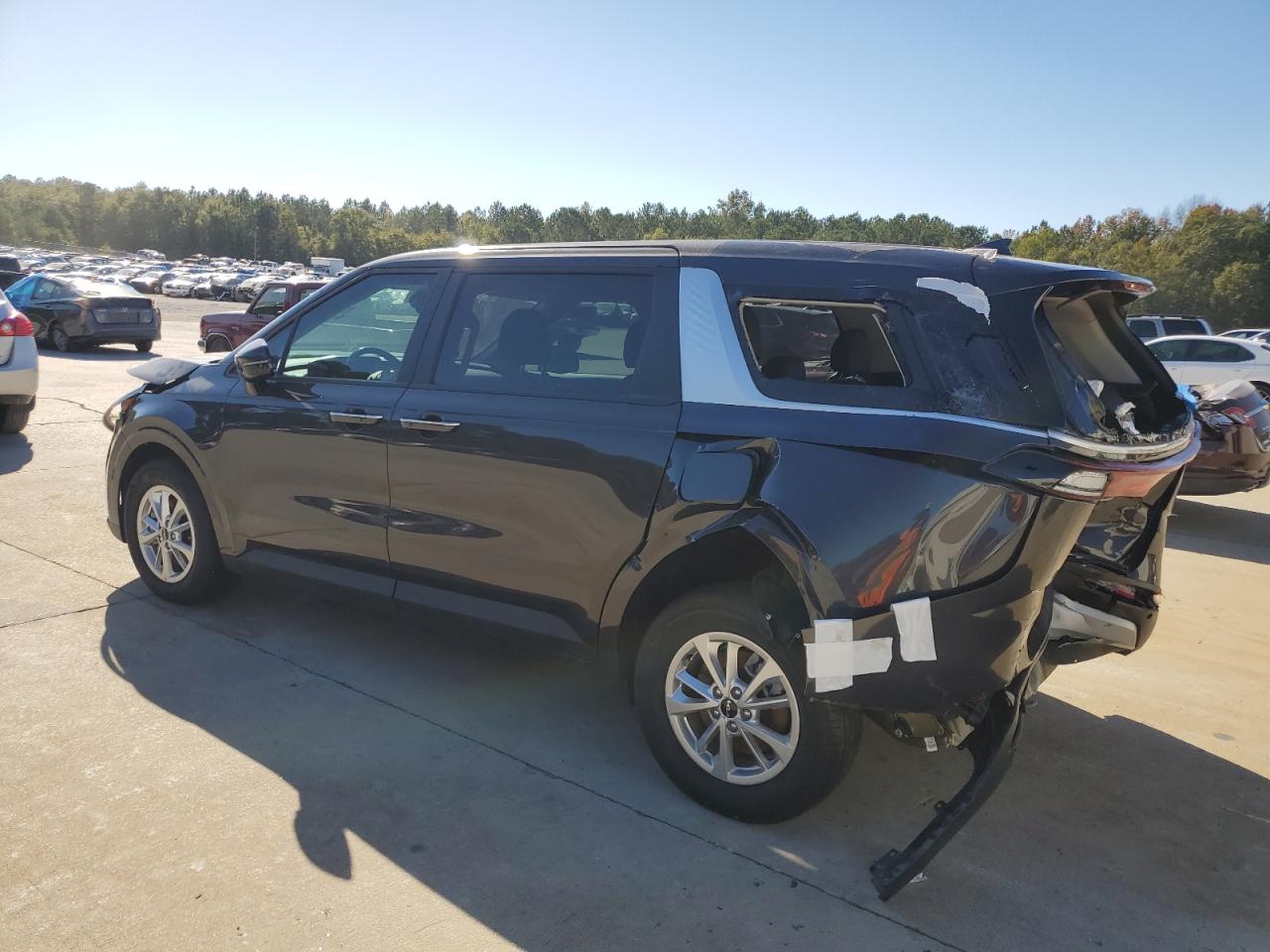 2024 KIA CARNIVAL LX VIN:KNDNB4H38R6362979