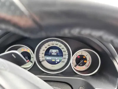 2015 Mercedes-Benz E 220 VIN: