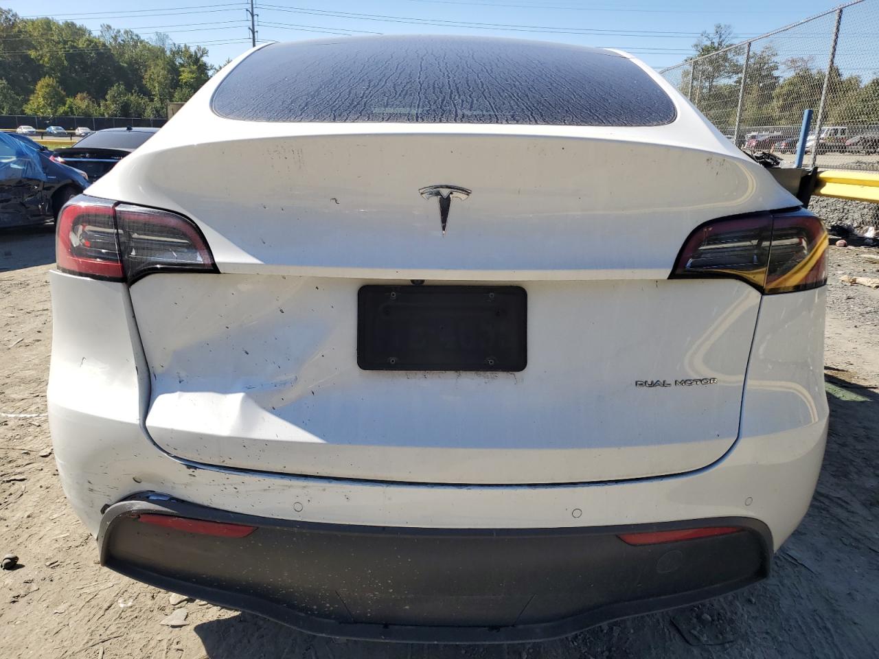 2022 TESLA MODEL Y  VIN:7SAYGAEE8NF358449