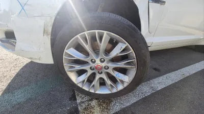 2015 Jaguar XF SAJAA0543FNU54446 VIN:SAJAA0543FNU54446