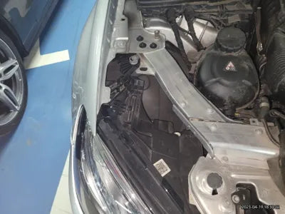 2017 Mercedes-Benz E 300 WDDZF4KB6HA250933 VIN:WDDZF4KB6HA250933