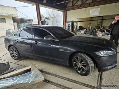 2017 Jaguar XF SAJBB4BN2HCY40831 VIN:SAJBB4BN2HCY40831