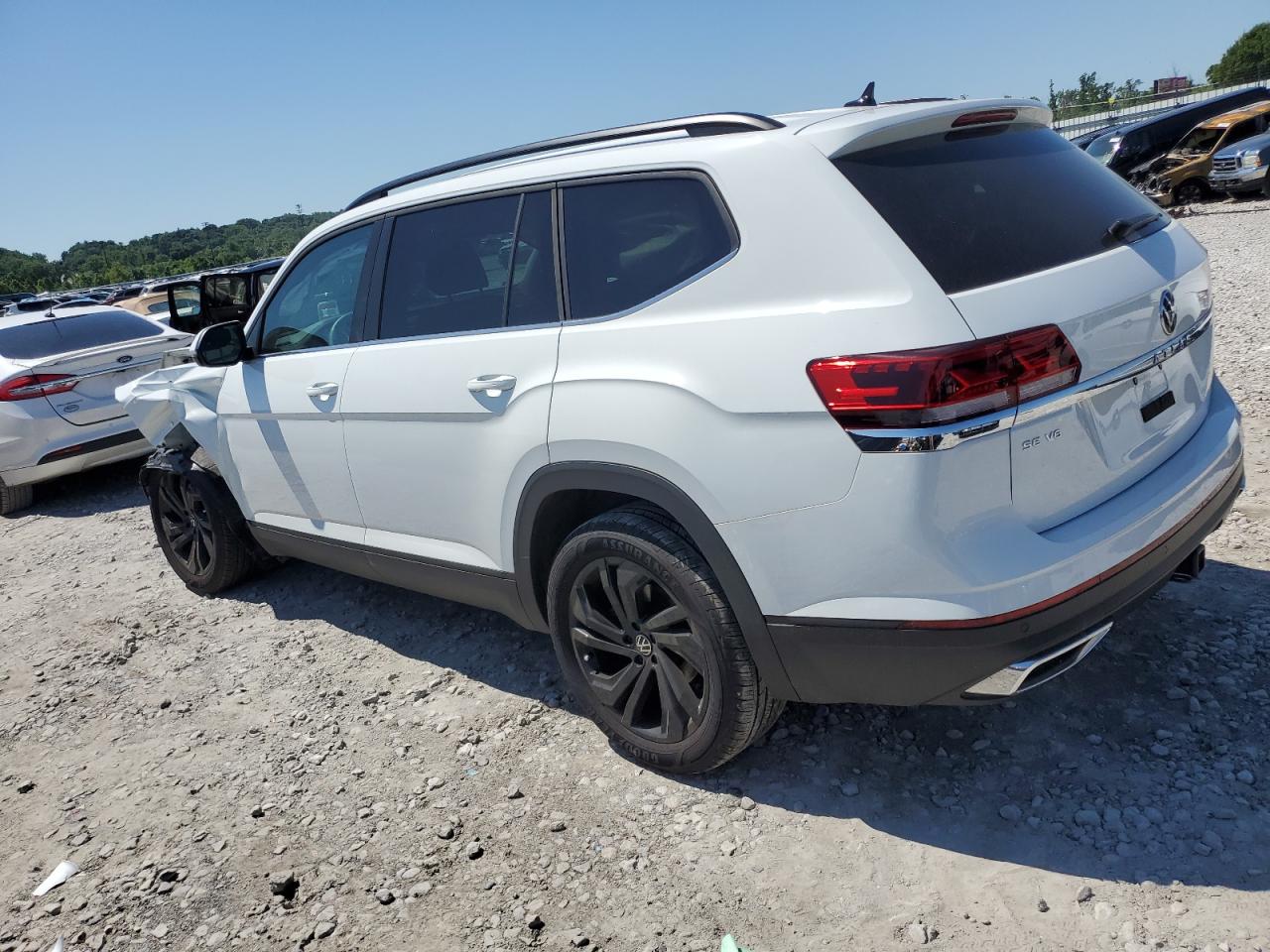 2023 VOLKSWAGEN ATLAS SE VIN:1V2WR2CA0PC545252