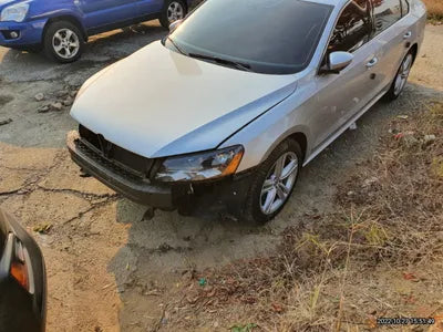 2015 Volkswagen Passat 1VWZZZA3ZFC059821 VIN:1VWZZZA3ZFC059821