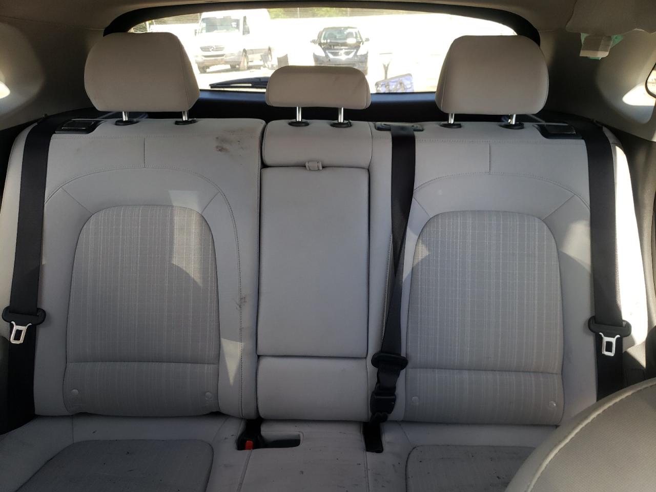 2022 HYUNDAI KONA SEL VIN:KM8K62AB1NU878521