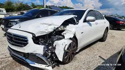 2021 Mercedes-Benz E 300 VIN: