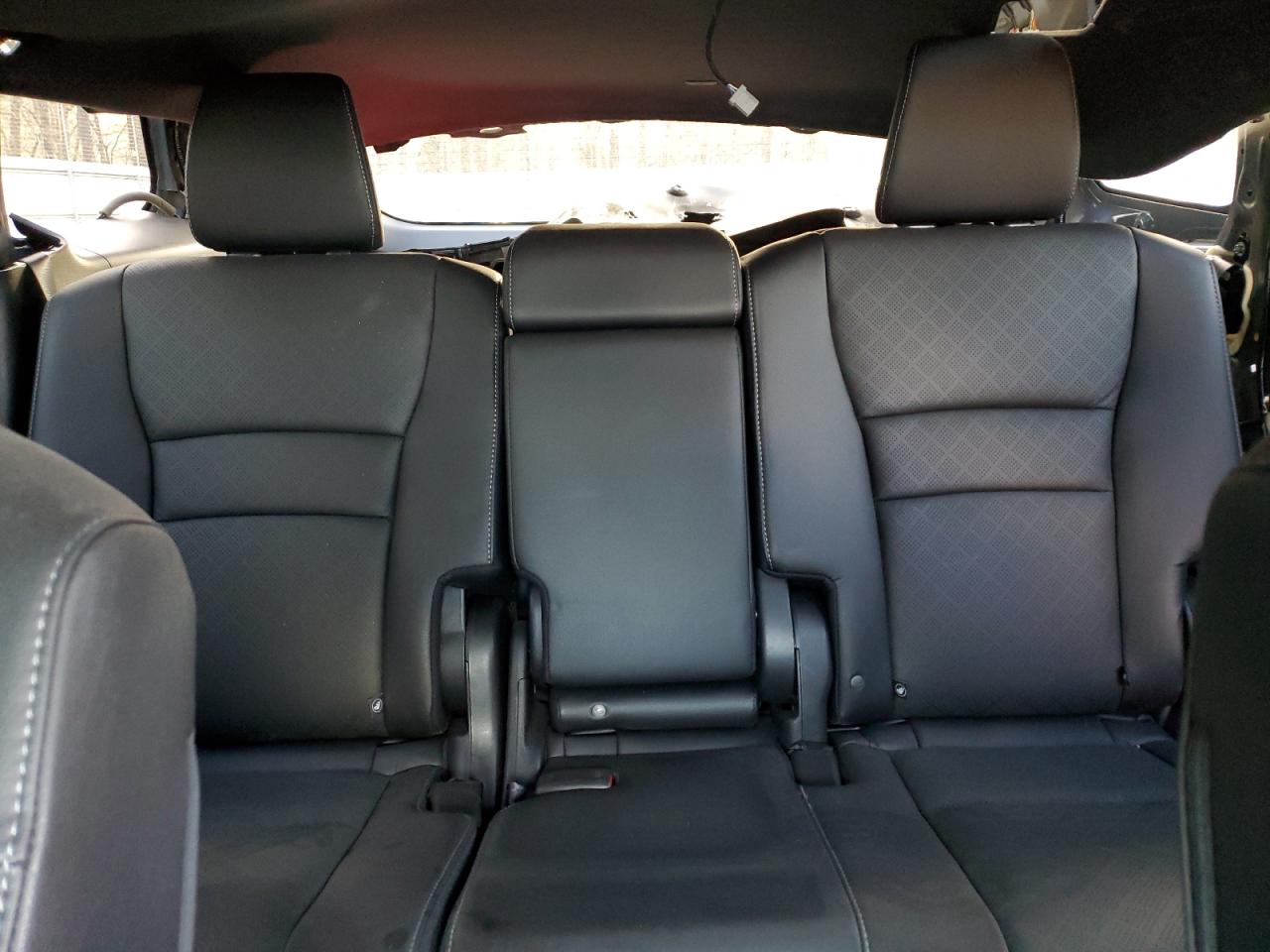 2022 HONDA PASSPORT ELITE VIN:5FNYF8H01NB002305