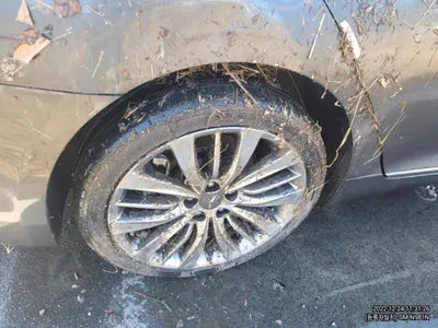 2016 Genesis G70 VIN: