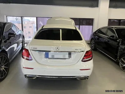 2019 Mercedes-Benz E 300 VIN: