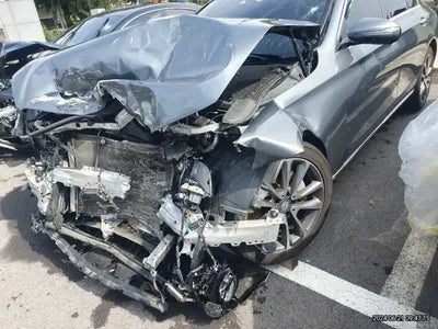 2016 Mercedes-Benz E 300 VIN: