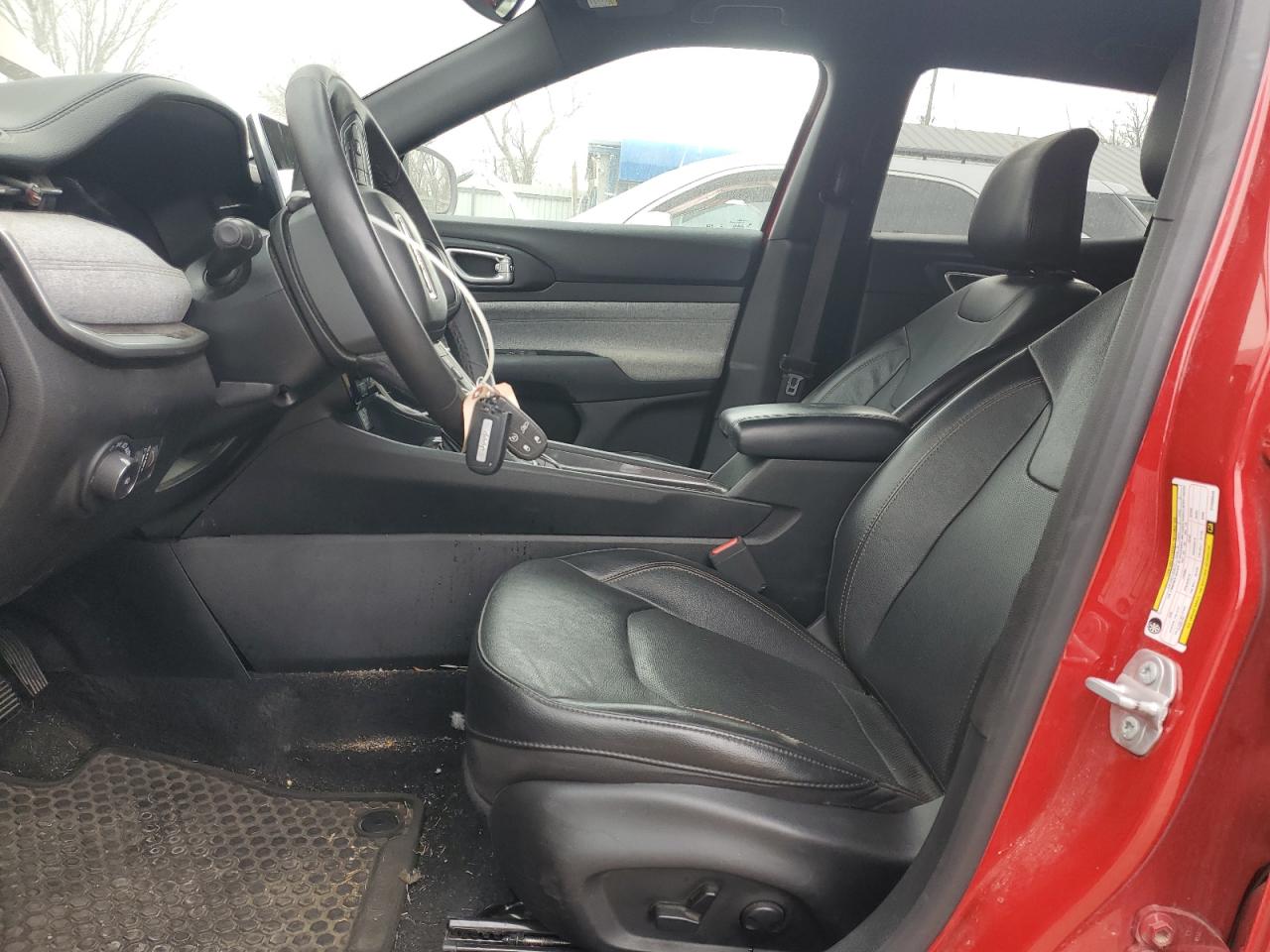 2023 JEEP COMPASS LATITUDE LUX VIN:3C4NJDFN0PT558540