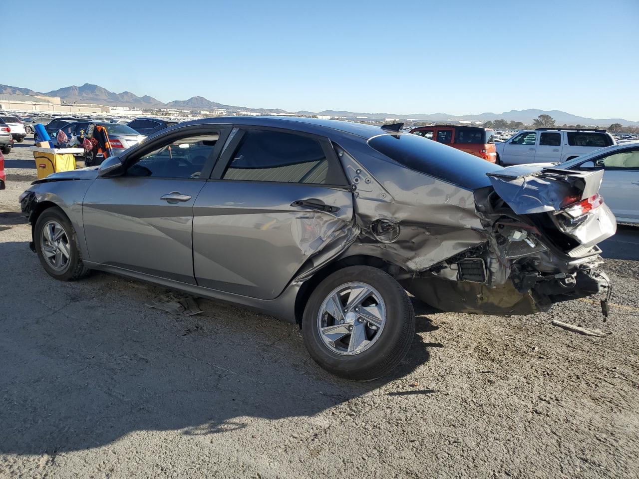 2024 HYUNDAI ELANTRA SE VIN:KMHLL4DG9RU843151