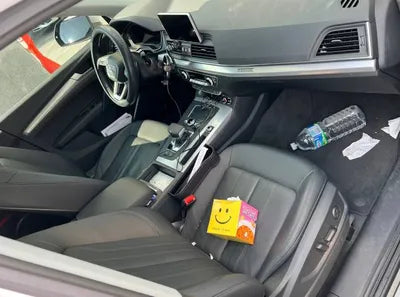 2020 Audi Q5 VIN: