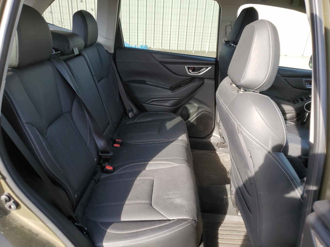 2022 SUBARU FORESTER TOURING VIN:JF2SKARC0NH469072